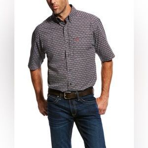 Ariat Mens Miers Ss Print Ebony Button Down Shirt Size Small 100% Cotton
